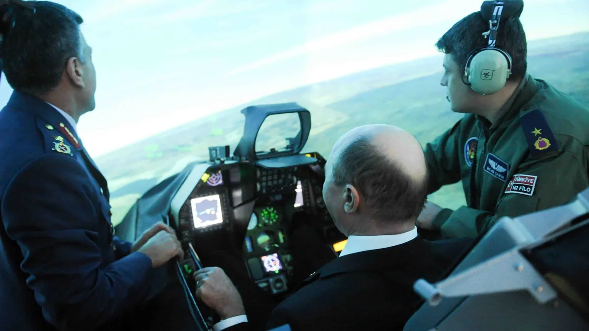 Fostul președinte Băsescu, reacție dură după ce o dronă rusească s-a plimbat până la Vaslui Foto: Facebook