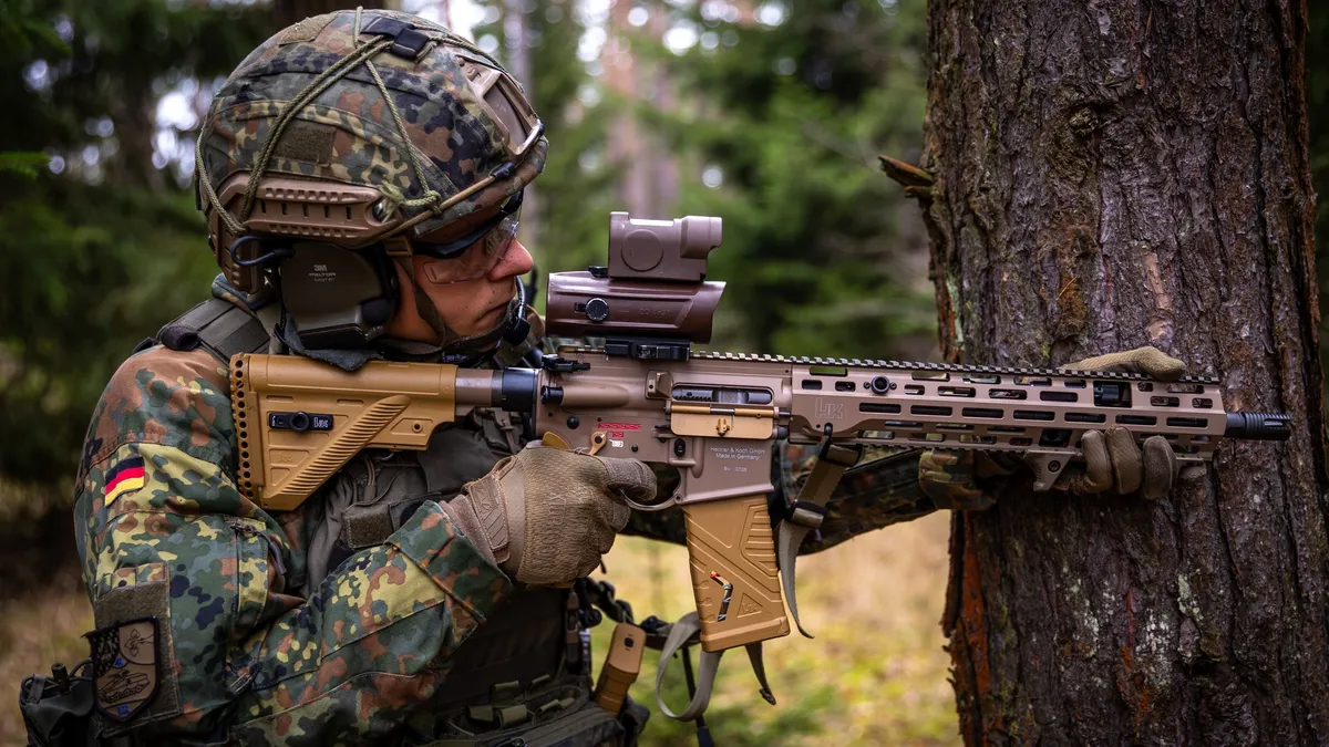 Instructori ucraineni vor pregăti armata germană (sursa: Facebook/Bundeswehr)
