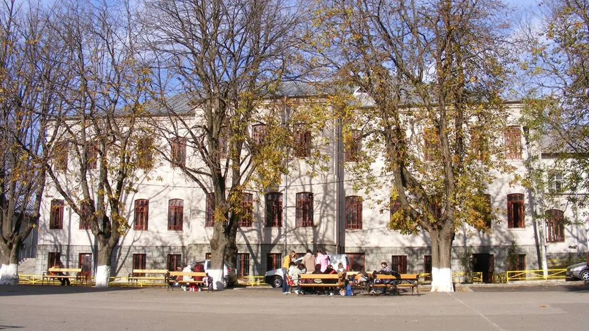 Chinurile PNRR în România - birocrație extremă (sursa: ziaruldeiasi.ro)