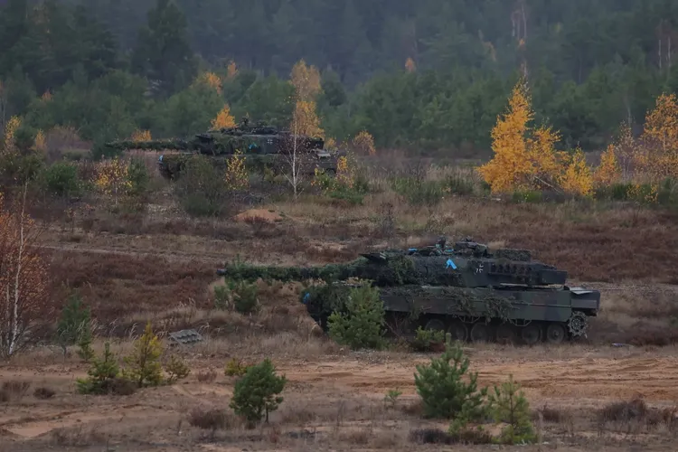 Germania nu se va opune ca Polonia să transfere tancuri Foto: Twitter