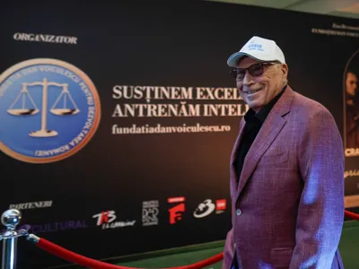 Pentru ce primește Adrian Ursu un salariu imens de la Antena: ca să-i înalțe ode lui Dan Voiculescu Foto: Inquam/Octav Ganea