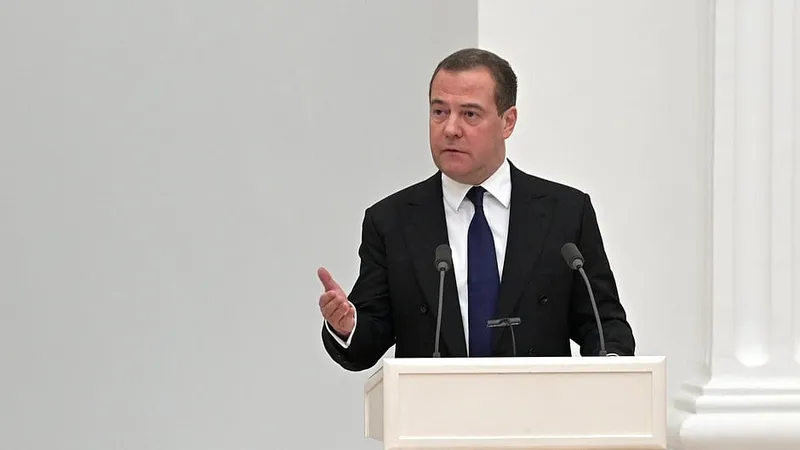 Medvedev despre rușii fugari: trădători lași (sursa: kremlin.ru)