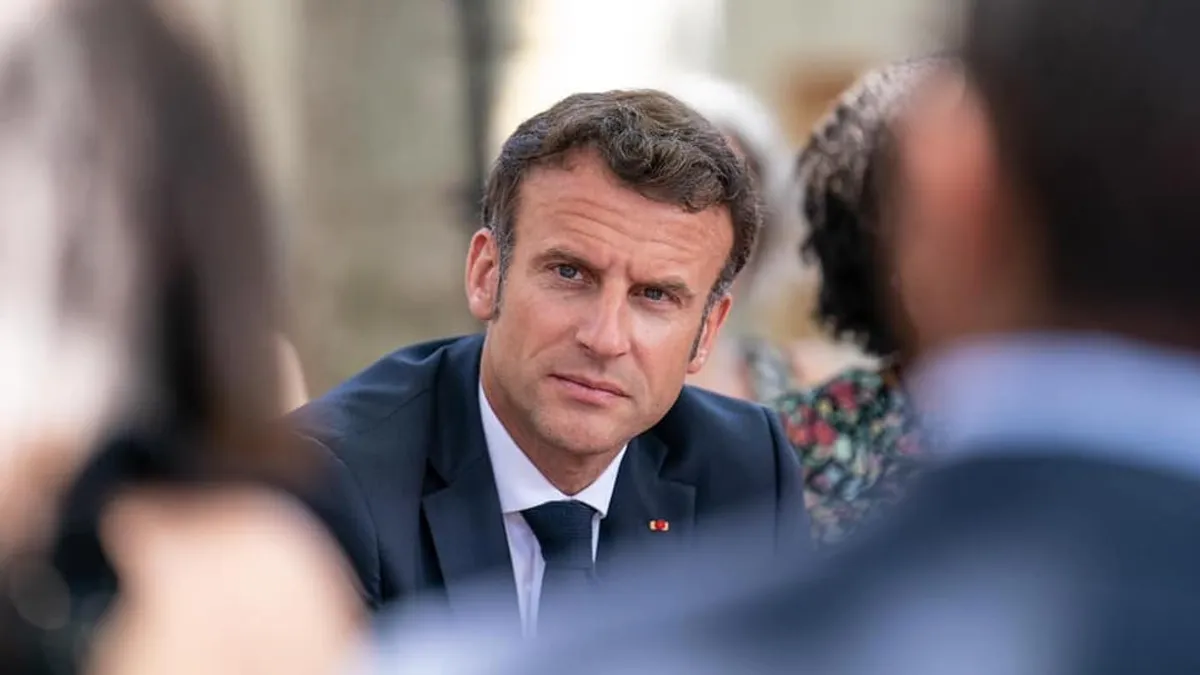 Emmanuel Macron atrage cercetătorii în Franța (sursa: Facebook/Élysée – Présidence de la République française)