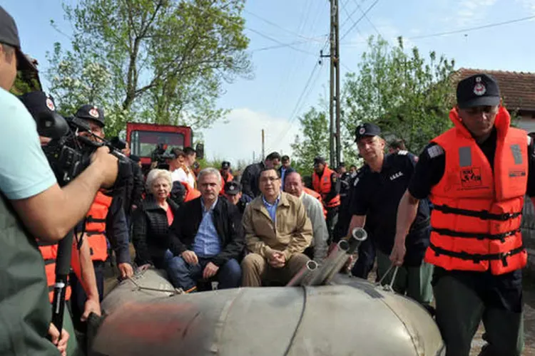 A mințit Ponta când s-a lăudat că a salvat Belgradul?