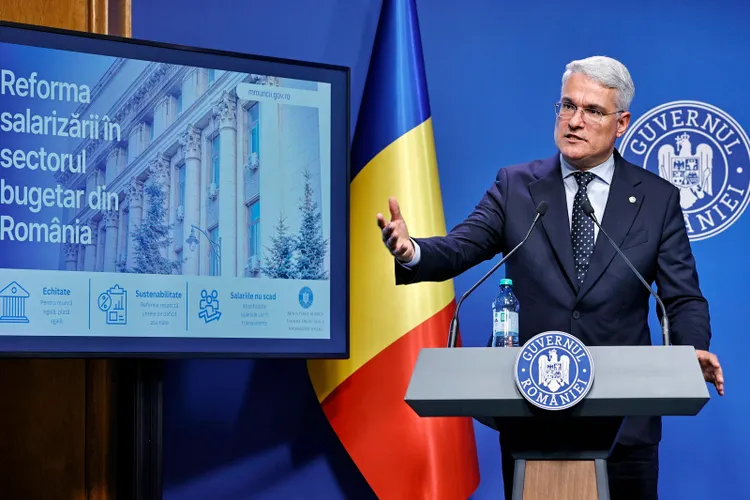 Legea salarizării, contestată de bugetari (sursa: Facebook/Dragoș Pîslaru)