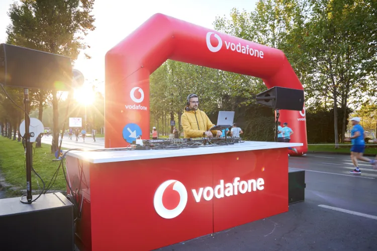 Vodafone România, colaps - datorii, pierderi, concedieri (sursa: Facebook/Vodafone Romania)