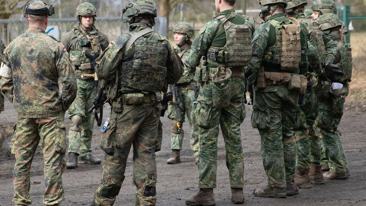 Germania ia în calcul armata obligatorie (sursa: Facebook/Bundeswehr)