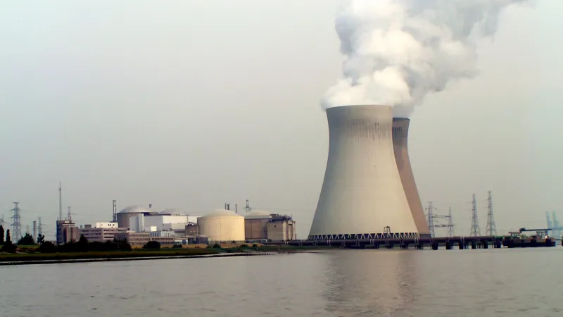 Reactoare nucleare belgiene, pericol pentru mediu (sursa: Twitter/AFCN - FANC)