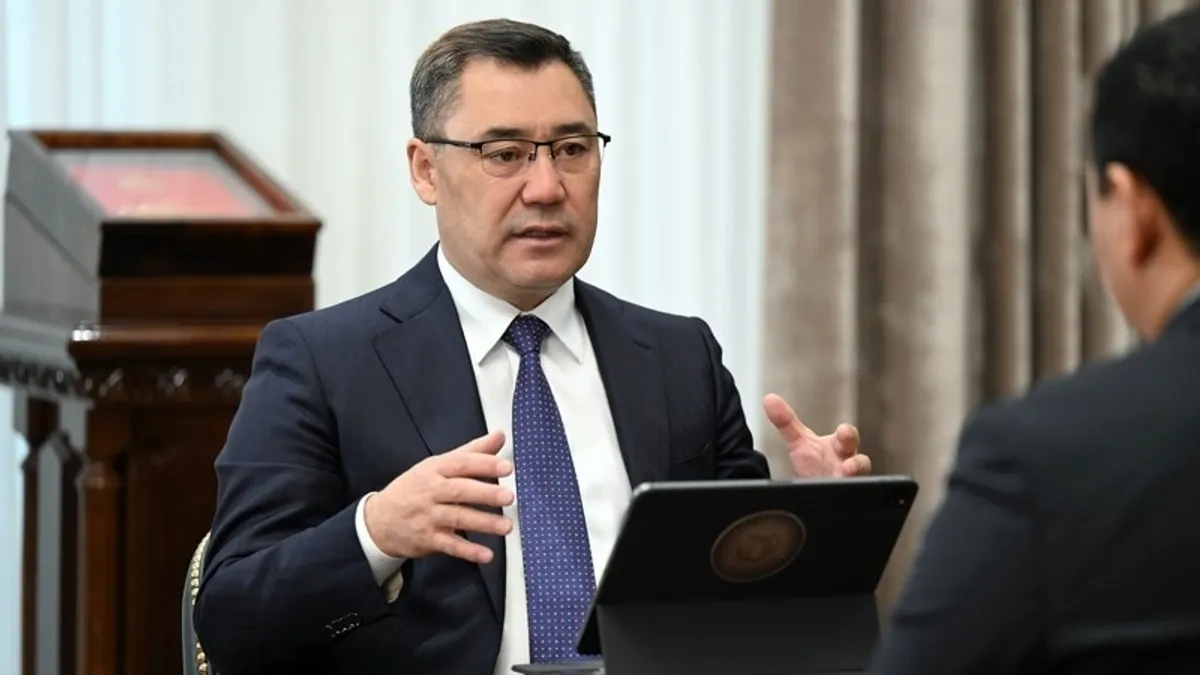 Președintele Kârgâzstanului susține propunerea lui Musk (sursa: kabar.kg)