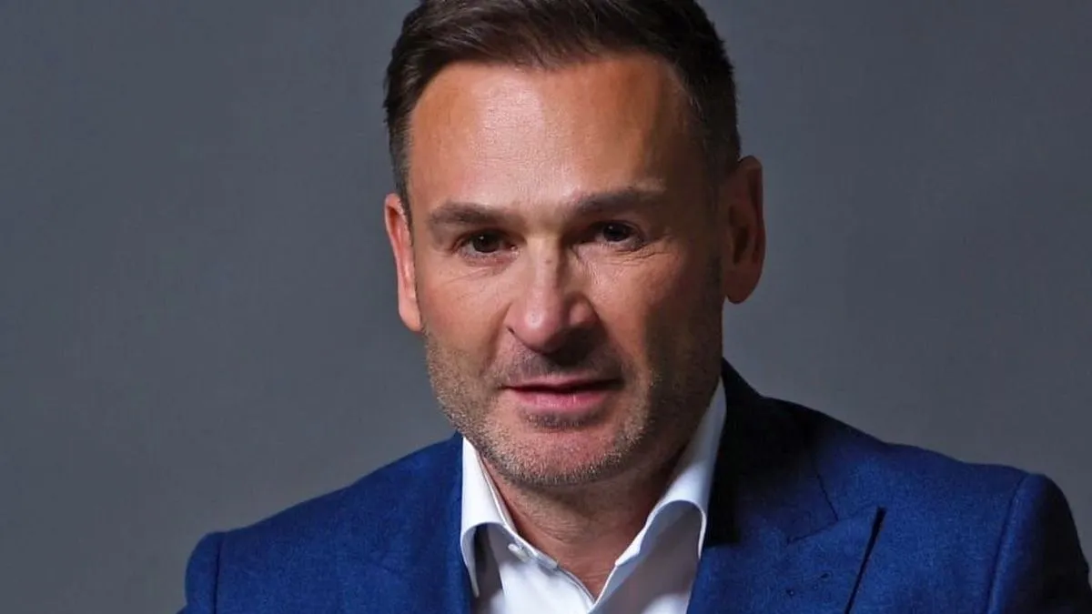 Bordeluri clandestine în blocurile lui Negoiță (sursa: gsp.ro)