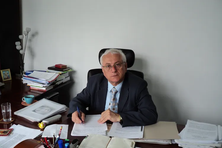 Căpitan de Securitate, plătit de PSD (sursa: Facebook/Haralambie Voicilas)