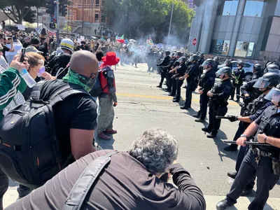 Tensiuni în California, Newsom vs Trump (sursa: X/People's City Council - Los Angeles)