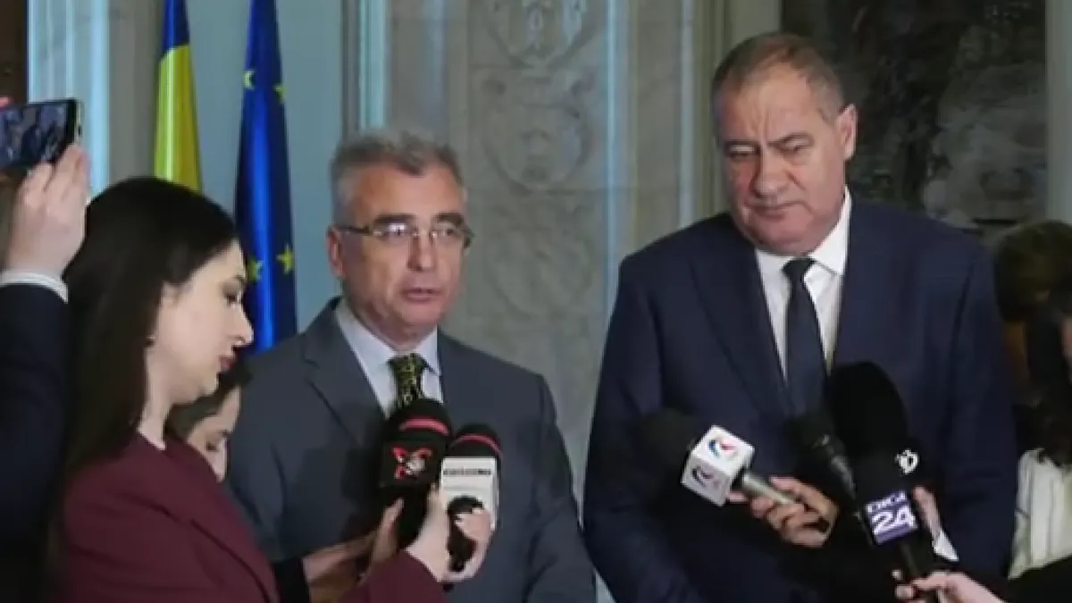 Liderii AUR și PSD, Petrișor Peiu și Marian Neacșu, anunțând că s-au unit să-l dea jos pe Bolojan Foto: captură video