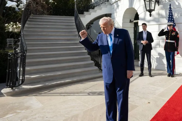 Trump propune armistițiu, sperând acceptul Rusiei (sursa: Facebook/The White House)