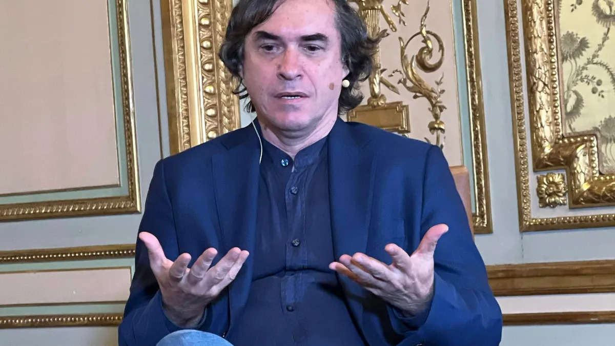 Cărtărescu: Nicușor Dan va fi  un foarte bun președinte al României Foto: Facebook