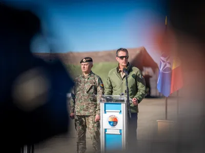 Cum a fentat ministrul Apărării Ionuț Moșteanu stagiul militar obligatoriu (sursa: Facebook/Ionuț Moșteanu)