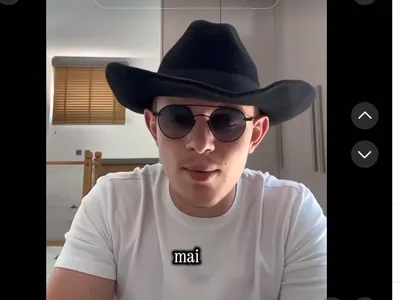 Fiul Laurei Vicol, dispreț total: „Eu stau la Monaco, voi nu. Eu port geci de 5000, voi nu” Foto: Captură TikTok