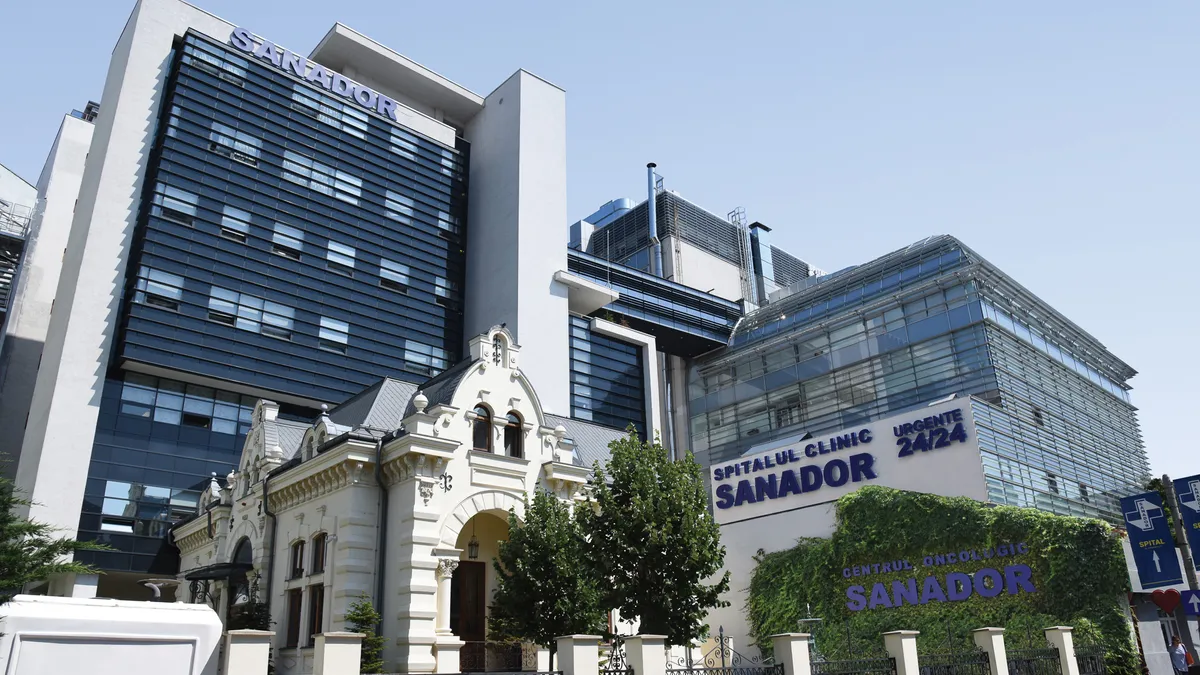 Sanador i-a luat banii, dar nu a tratat-o, așa că a chemat SMURD - relatează directoarea Humanitas Foto: Facebook Sanador