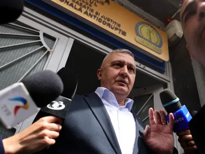 Generalul Gheorghiță Vlad are multe afaceri de lămurit (sursa: Inquam Photos/Octav Ganea)