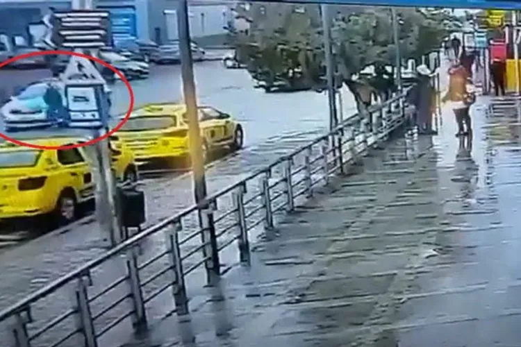 Încă un adolescent călcat de Poliție pe trecerea de pietoni. Poliția subliniază că traversa „în fugă”