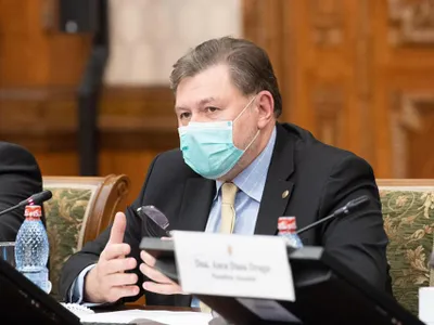 Valul pandemic va dura încă două săptămâni (sursă: Facebook/Alexandru Rafila)