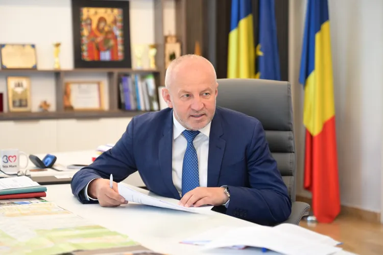 Spor de condiții periculoase pentru toți angajații primăriei Baia Mare, a decis primarul PSD Doru Dăncuș Foto: Facebook