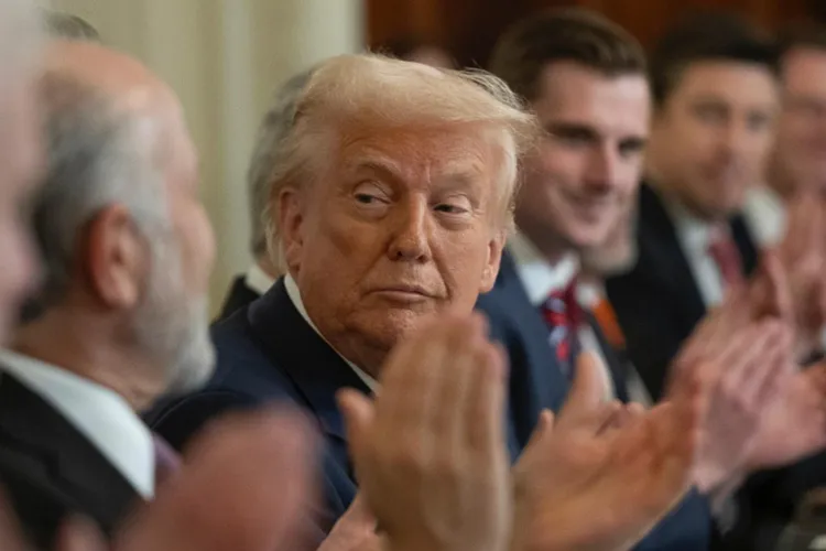 Trump amenință Rusia cu noi sancțiuni (sursa: Facebook/The White House)