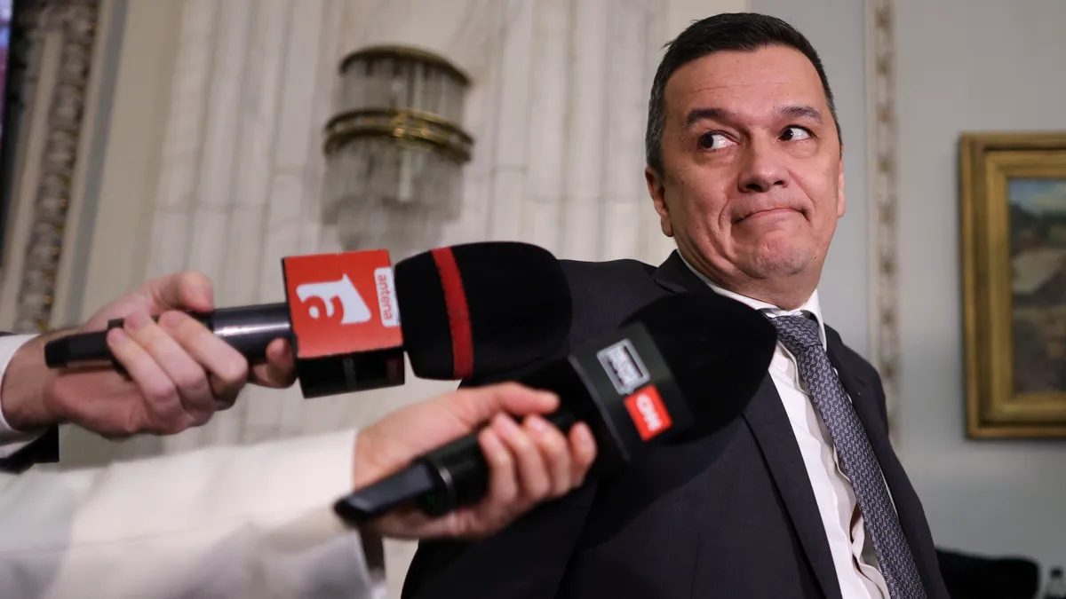 Sorin Grindeanu nu stie cum sa fugă de jobul de premier Foto: Inquam/Octav Ganea