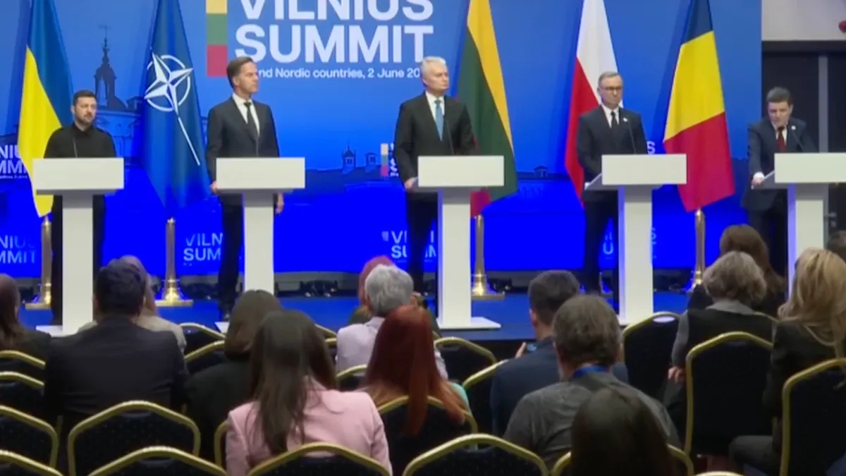 Nicușor Dan, întâlnire cu Zelenski (Vilnius) (sursa: Facebook/Volodimir Zelenski)