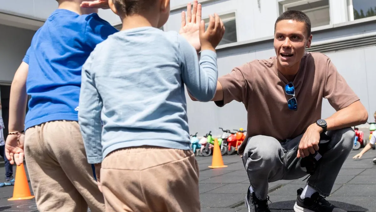 David Popovici nu și-a primit banii de la stat (sursa: Facebook/David Popovici)