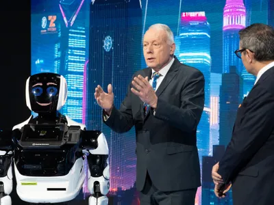 Probabil cel mai inutil departament al Guvernului , condus de un pensionar penal, Laszlo Borbely Foto: Departamentul pentru Dezvoltare Durabilă