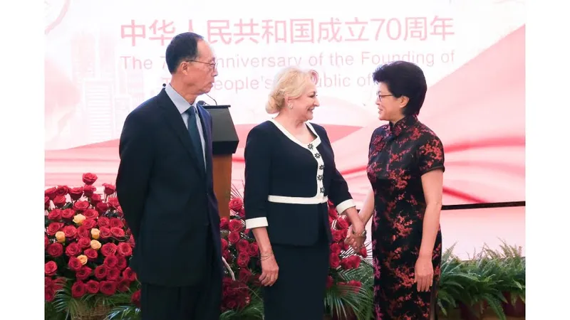 Prime Minister Viorica Dăncilă attends the reception marking the National Day of the People's Republic of China (source: gov.ro)