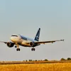 Tarom oferă bilete pe cursele interne la preţuri ce pornesc de la 23 de euro Foto: Facebook Tarom