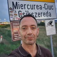 Val de reacții negative pe pagina lui Csoma Botond, după ce UDMR a votat alături de suveraniști: s-a aliat cu cei care călcat în picioare mormintele de pe Valea Uzului