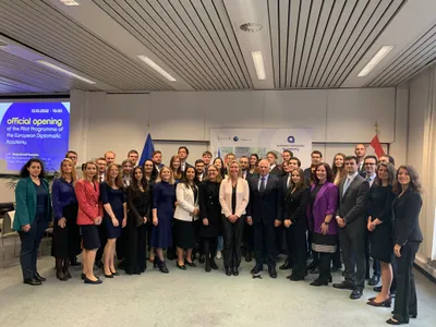 "Armata rusă, anihilată" (SUA, NATO, UE) (sursa: Twitter/Josep Borrell Fontelles)