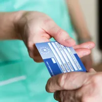 Cardul european de sănătate: cum poate fi folosit și în ce situații nu este util