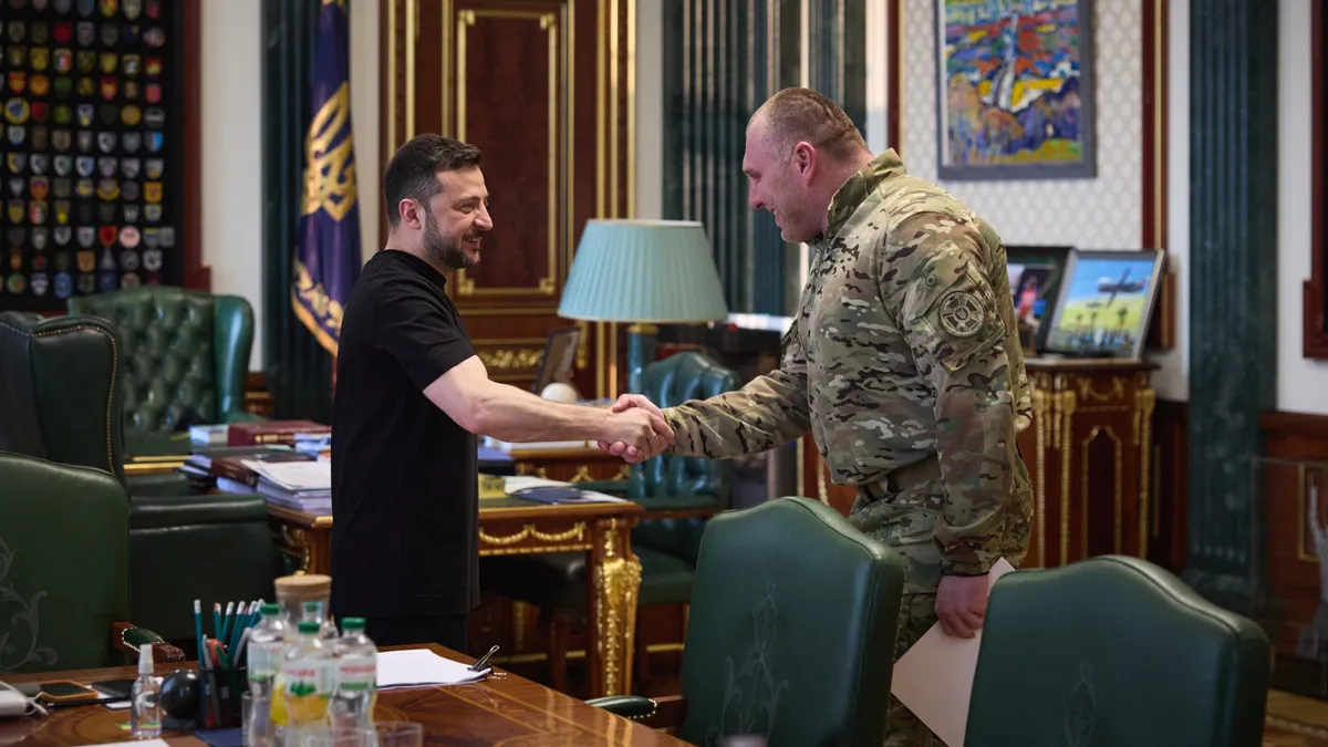 Zelenski recunoaște operațiunea pentru distrugerea bombardierelor rusești (sursa: Facebook/Volodimir Zelenski)