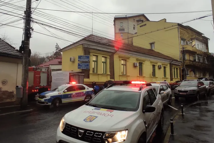 Încă un incendiu într-un spital românesc, de data aceasta într-o secție pediatrică. Copiii au fost evacuați