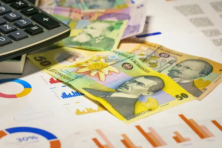 Venit minim necesar pentru credit ipotecar (sursa: Pexels/Jakub Zerdzicki)