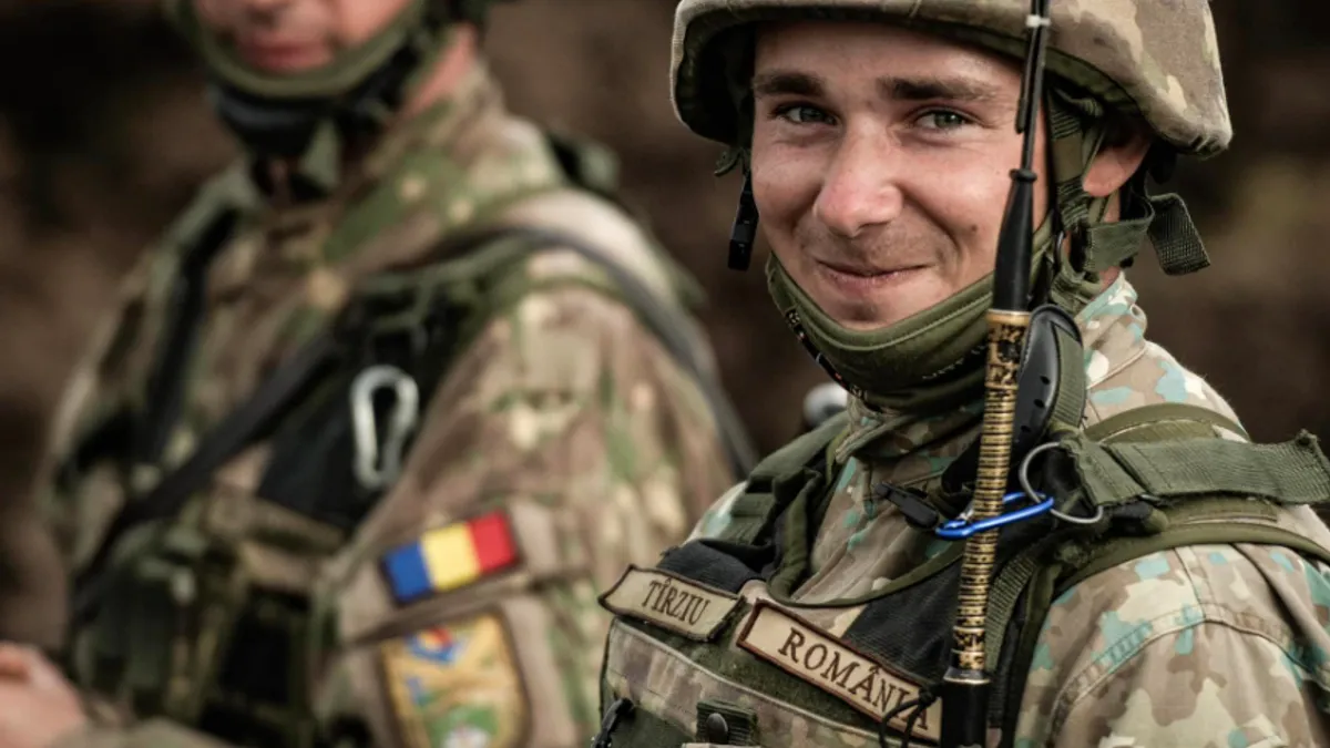 Armata obligatorie în România, presiuni externe? (sursa: Facebook/NATO)