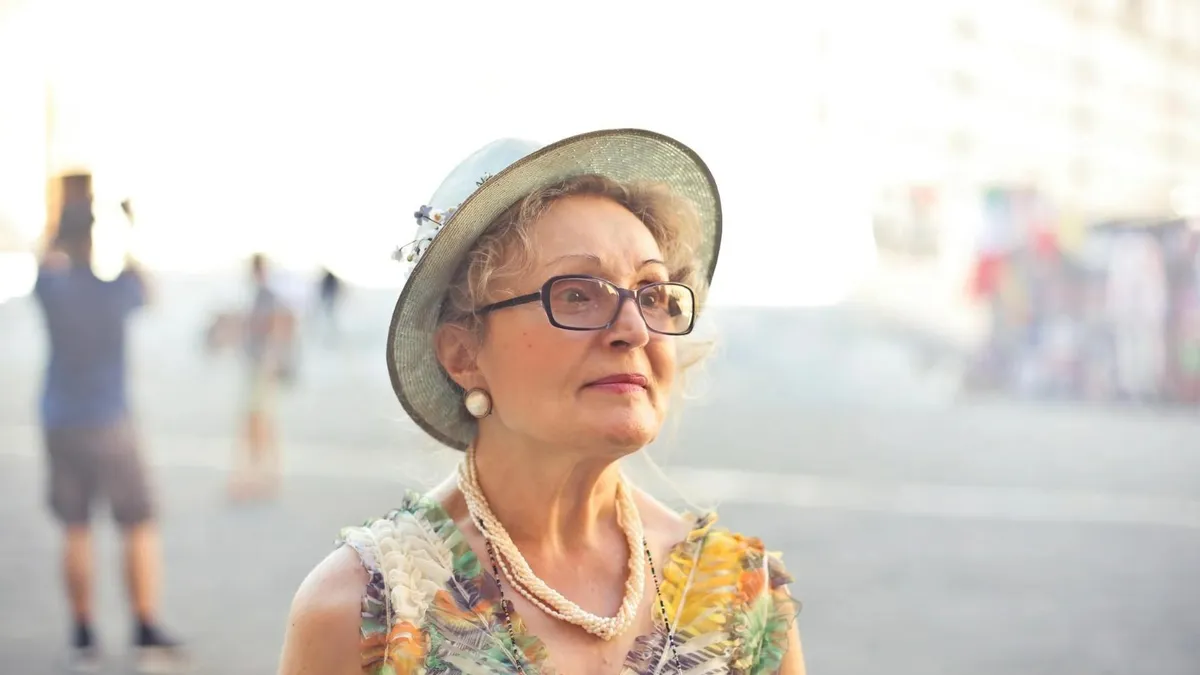 Calendarul pensionării femeilor în 2026 (sursa: Pexels/Andrea Piacquadio)