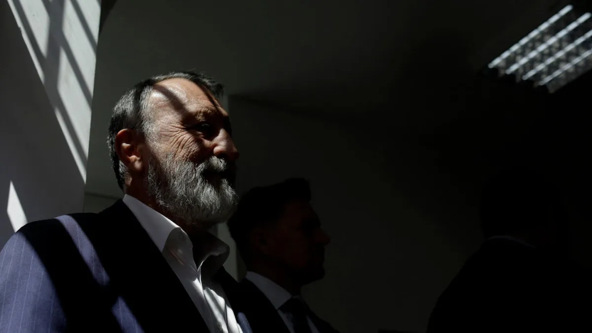 PSD continuă să șantajeze guvernul Bolojan Foto: Inquam/ Octav Ganea