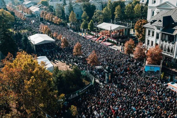 Pelerinajul Sf. Parascheva, cel mai mare (sursa: ziaruldeiasi.ro)