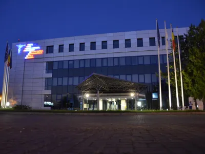 Indemnizațiile șefilor Autorității Aeronautice Civile cresc cu nerușinare Foto: Facebook