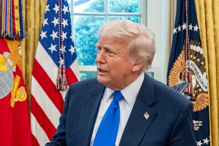 Donald Trump, posibilă participare la negocieri (sursa: Facebook/The White House)