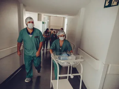 70% dintre medicii rezidenți ar părăsi România (sursa: Pexels/Vidal Balielo Jr.)