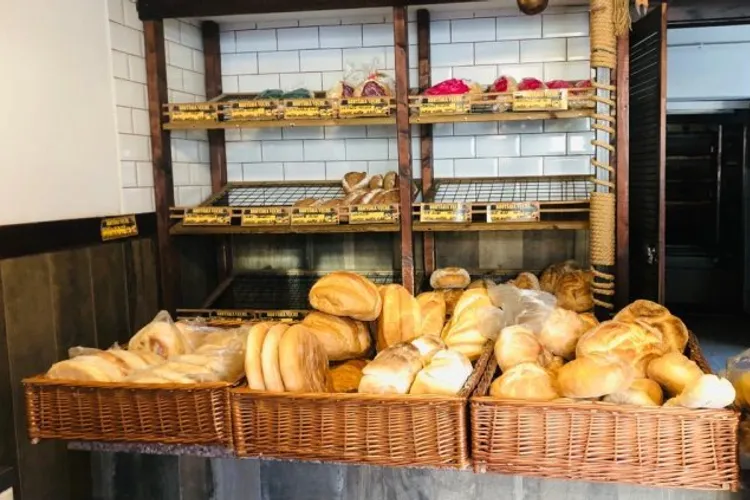 Alimentele, preț plafonat încă două luni (sursa: ziaruldeiasi.ro)