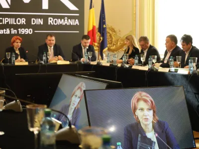 Pensiile speciale de care coaliția PSD-PNL-UDMR-USR se preface că a uitat Foto: Facebook Asociația Municipiilor din România