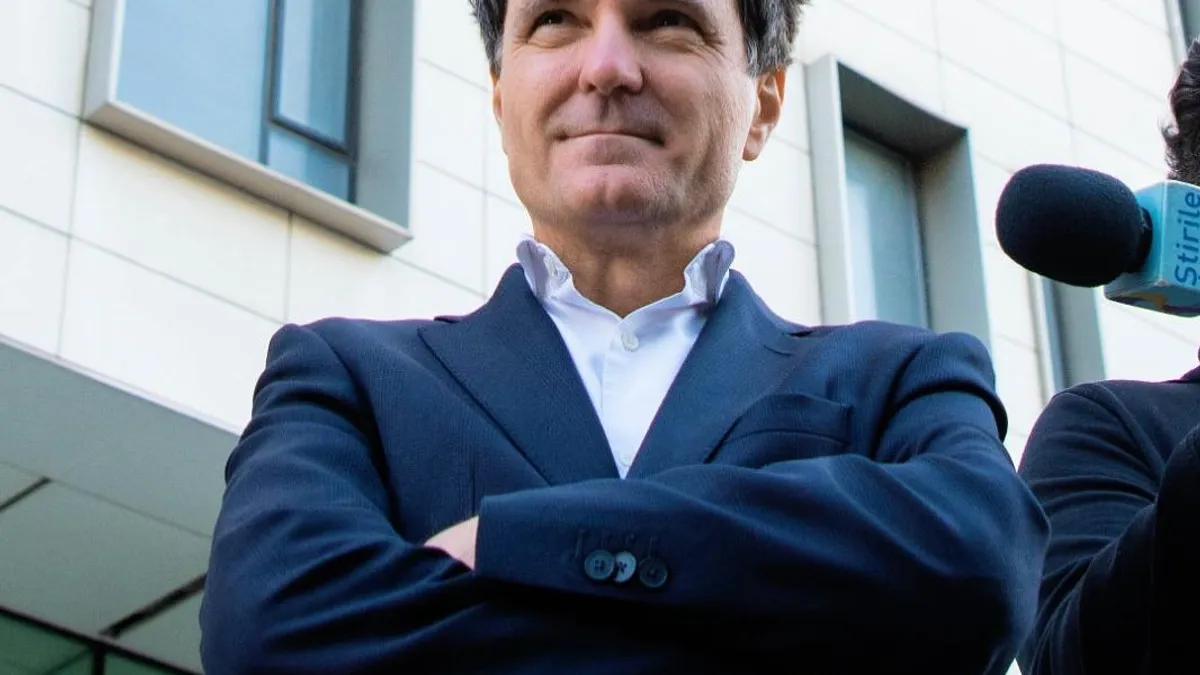 Nicușor Dan recunoaște că vrea să fie un dictator Foto: Facebook