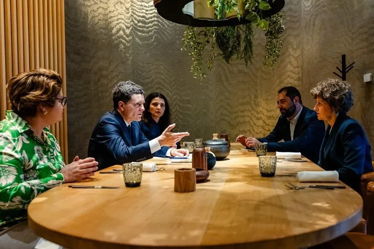 Oana Gheorghiu, la podcastul „Cum e, de fapt?”, despre ce ar fi așteptat de la Nicușor Dan Foto: Facebook